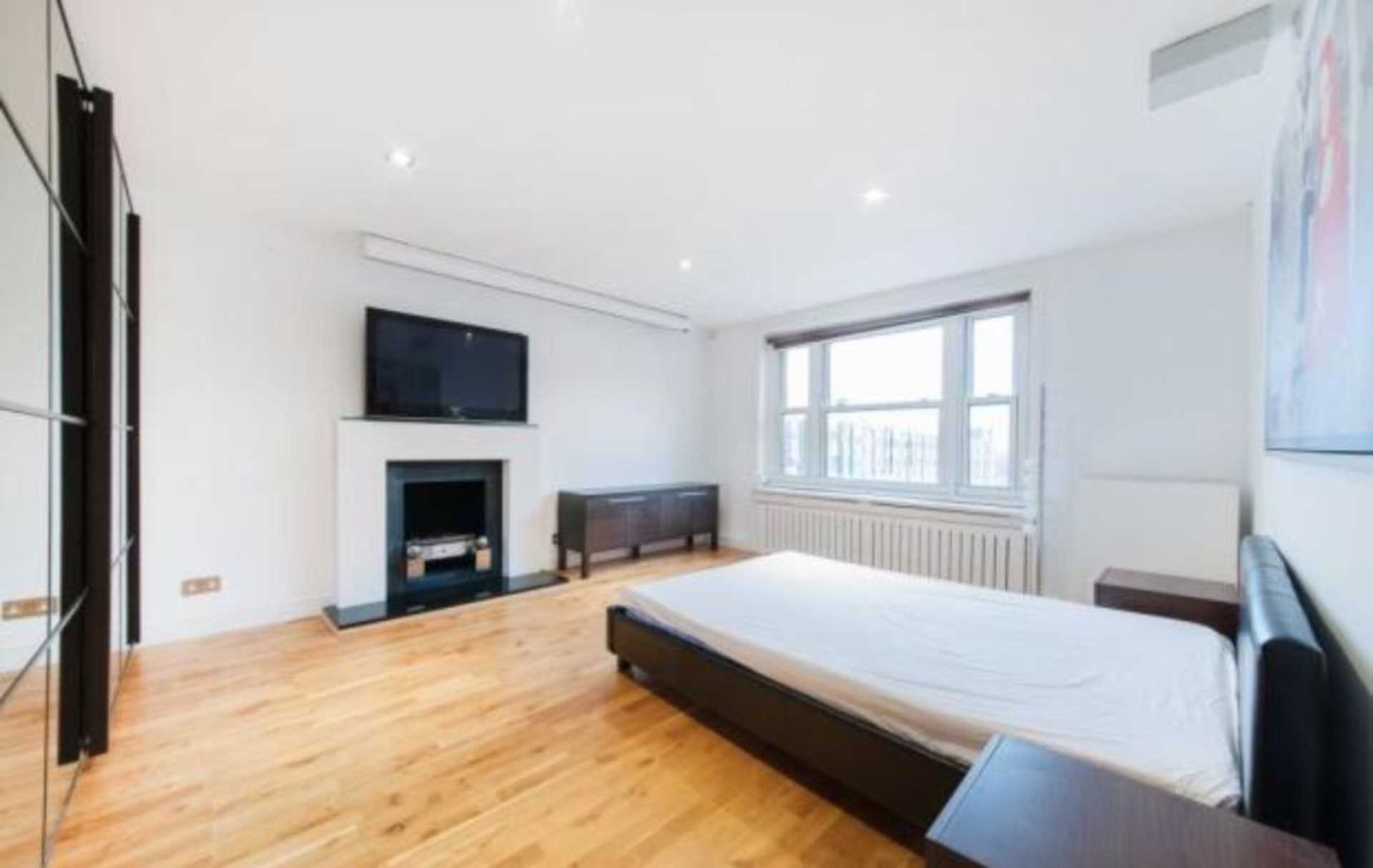 Ennismore Gardens, Knightsbridge SW7, Image 4