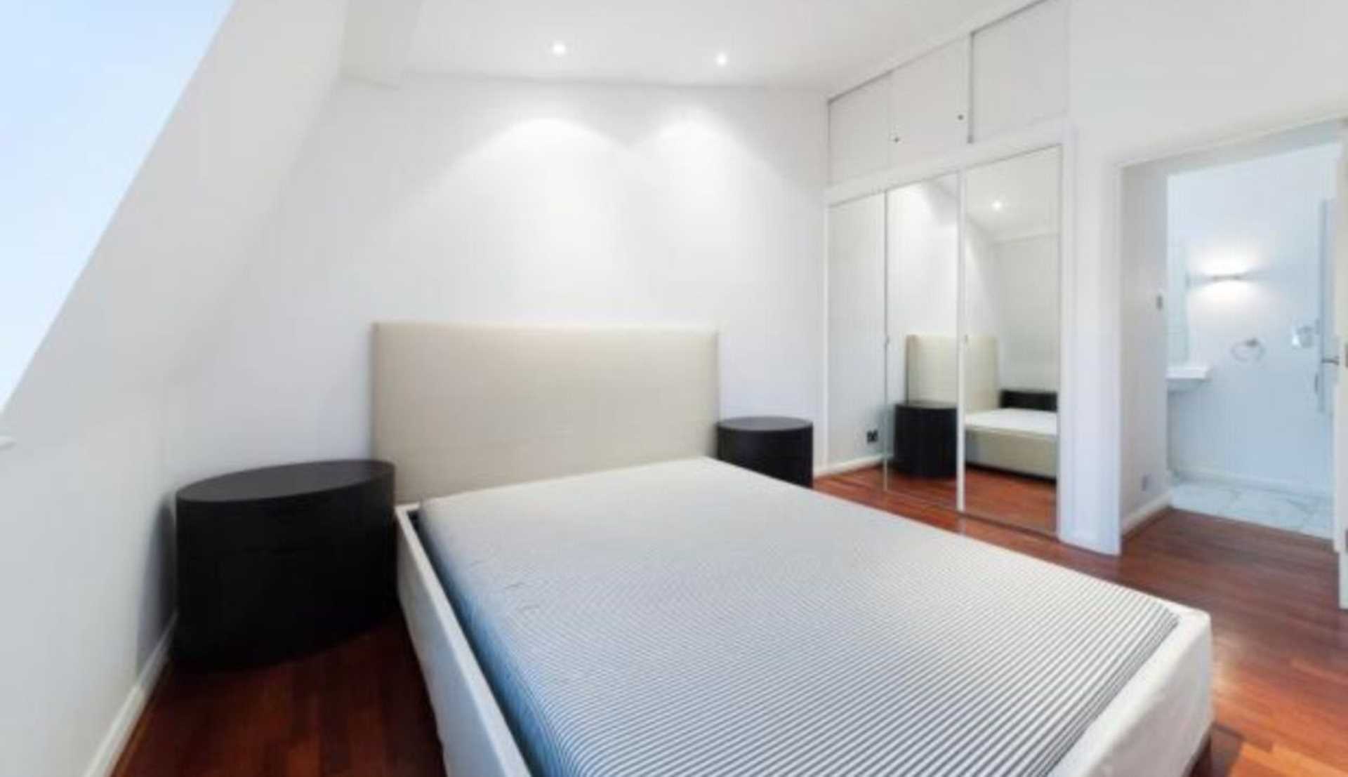 Ennismore Gardens, Knightsbridge SW7, Image 6