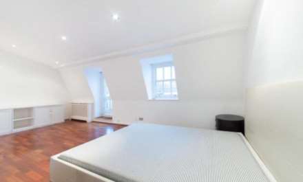 Ennismore Gardens, Knightsbridge SW7, Image 5