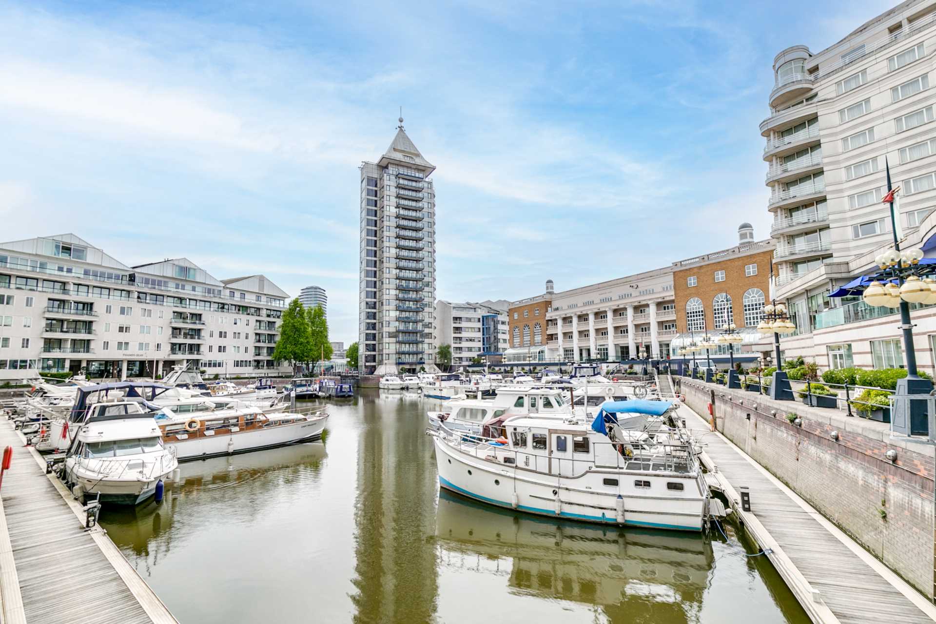 Kings Quay, Chelsea Harbour SW10, Image 16