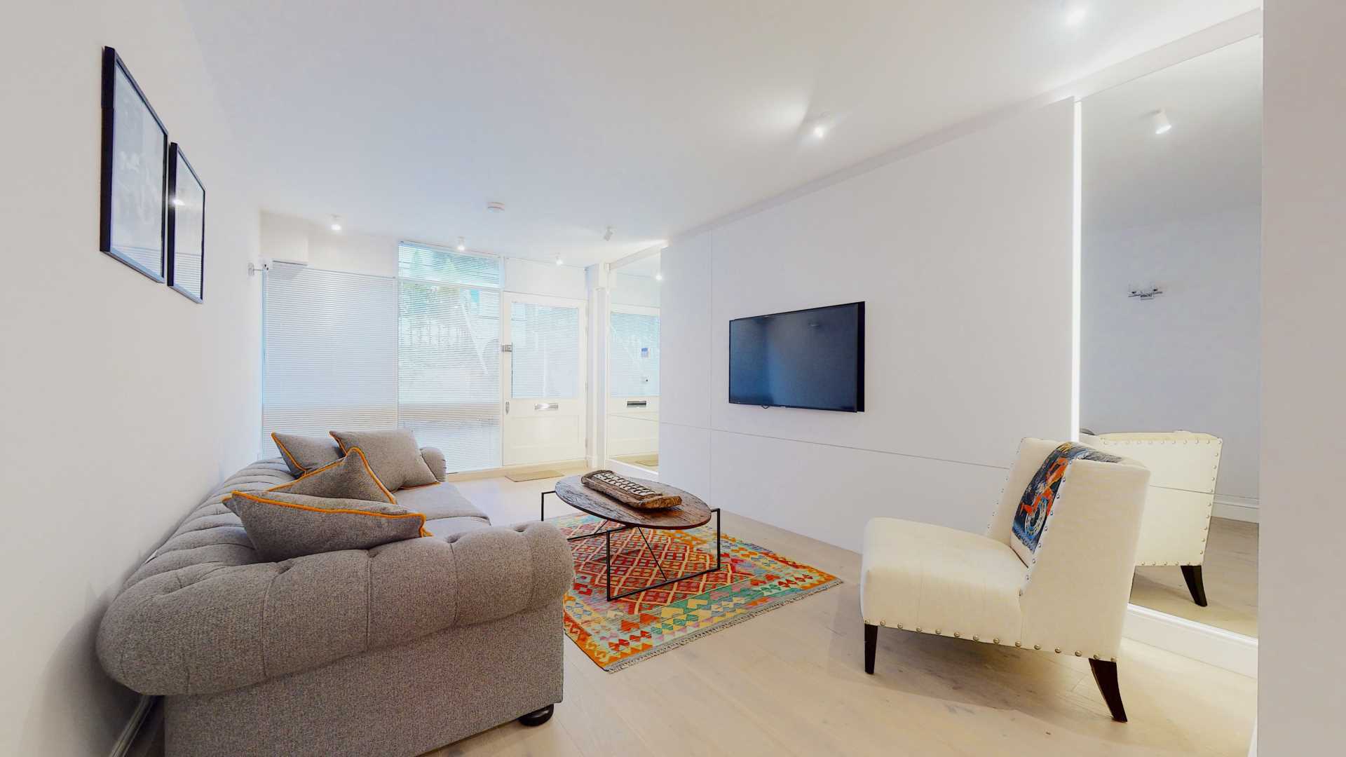 Bryanston Mews East, Marylebone W1H, Image 1