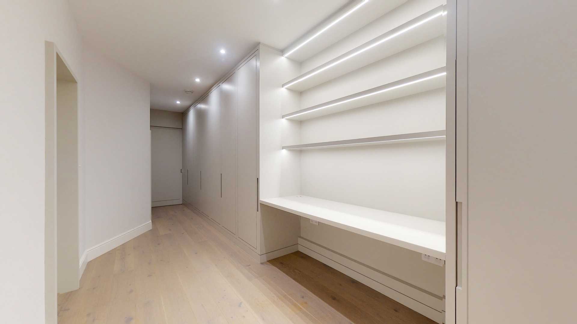 Bryanston Mews East, Marylebone W1H, Image 11
