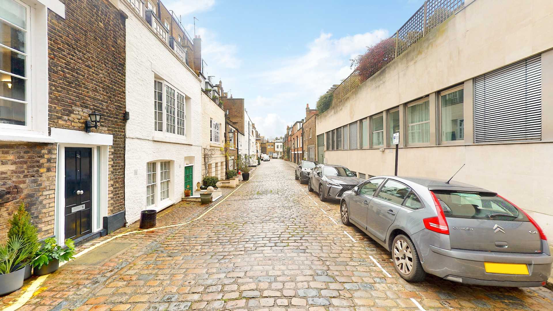 Bryanston Mews East, Marylebone W1H, Image 14