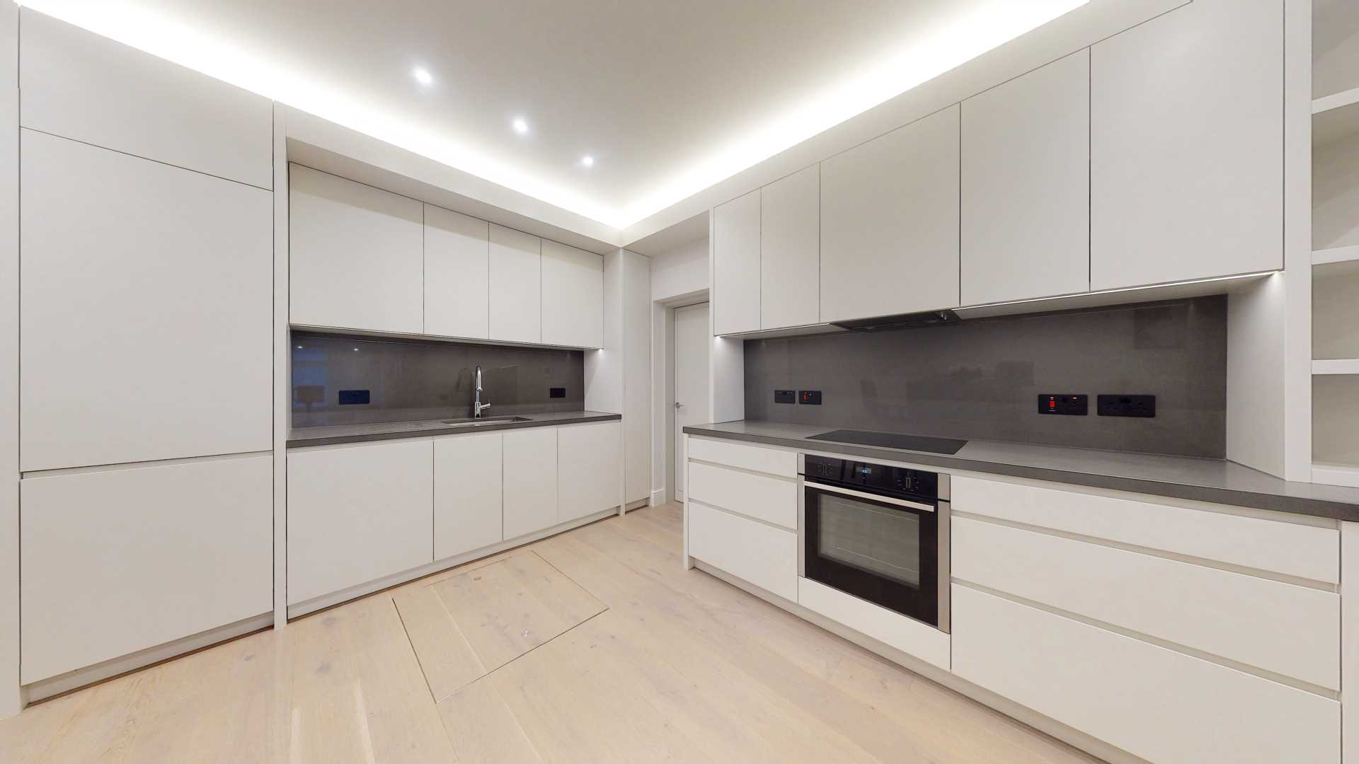 Bryanston Mews East, Marylebone W1H, Image 5