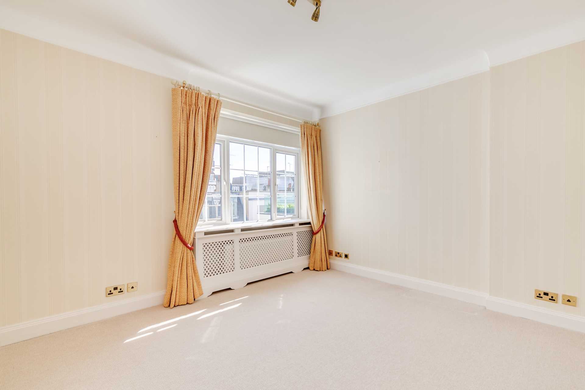 Astell Street, Chelsea SW3, Image 13