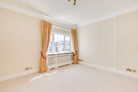 Astell Street, Chelsea SW3, Image 13