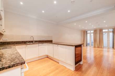 Astell Street, Chelsea SW3, Image 15