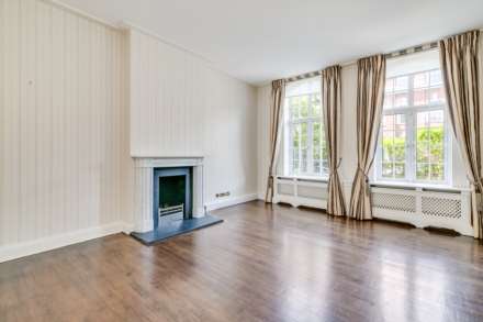 Astell Street, Chelsea SW3, Image 2