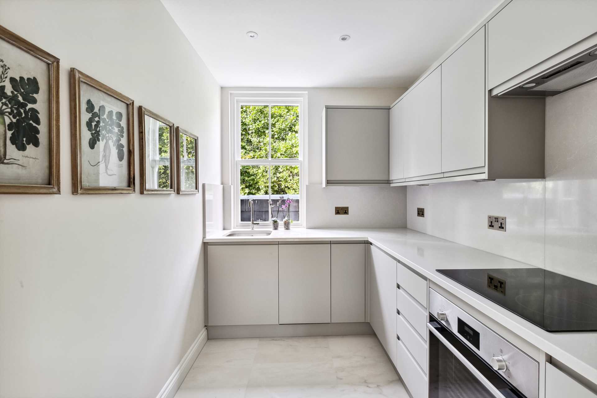 Ennismore Gardens, Knightsbridge SW7, Image 6