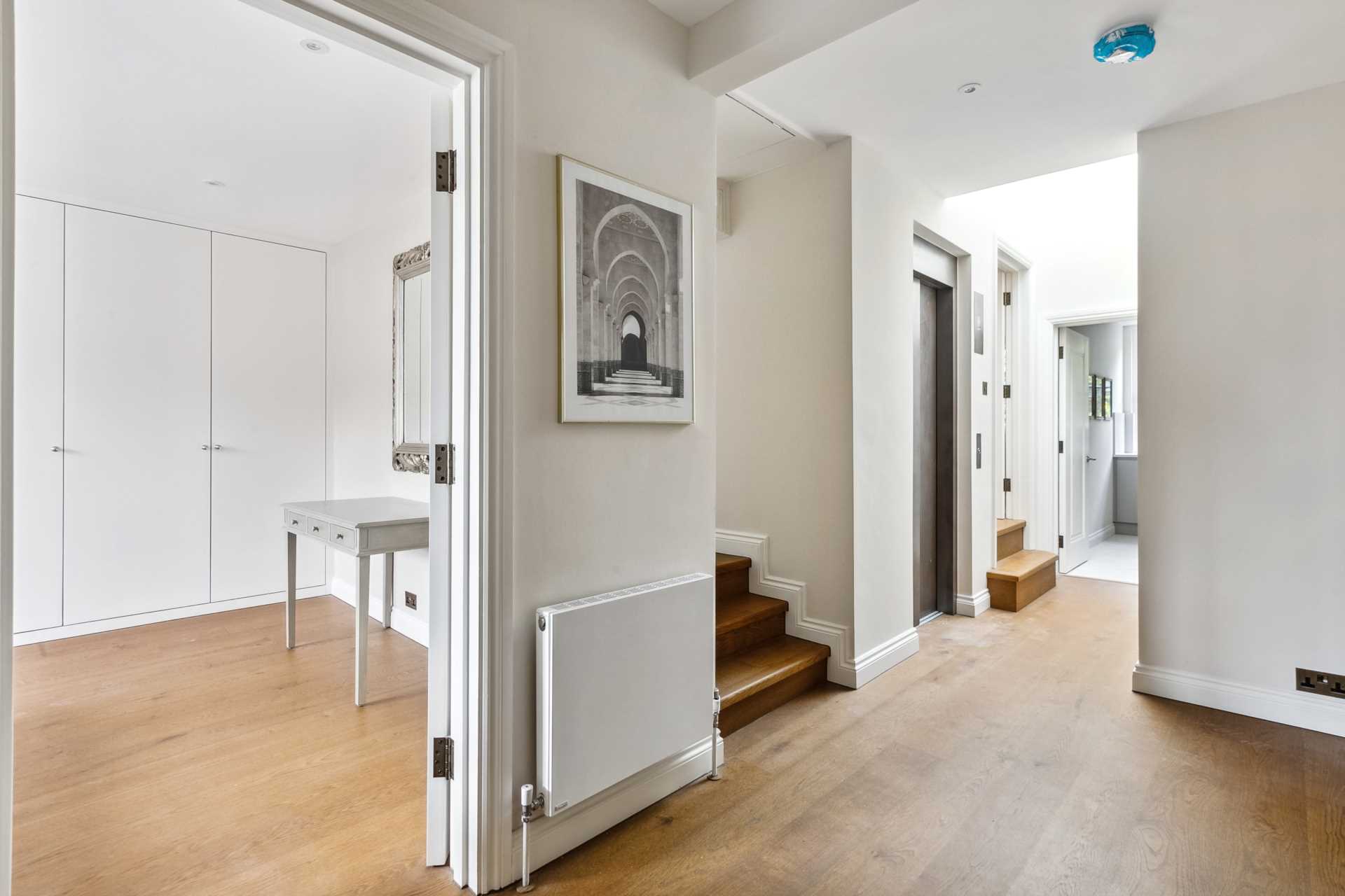 Ennismore Gardens, Knightsbridge SW7, Image 9