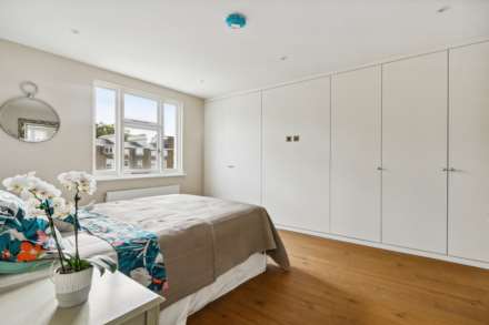 Ennismore Gardens, Knightsbridge SW7, Image 3