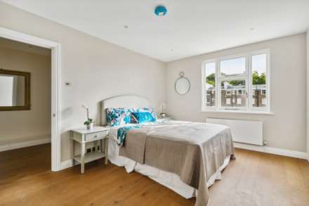 Ennismore Gardens, Knightsbridge SW7, Image 4