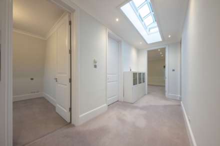 Addison Road, Kensington, Image 6