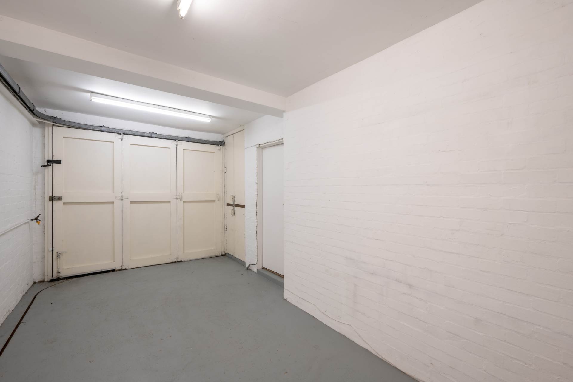 Woodsford Square, Holland Park, Image 13