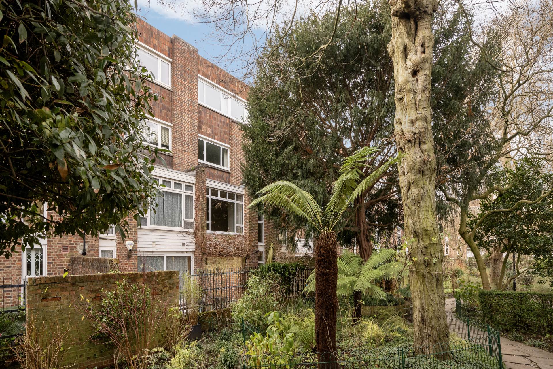 Woodsford Square, Holland Park, Image 16