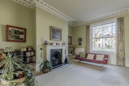 Addison Avenue, Holland Park, Image 2