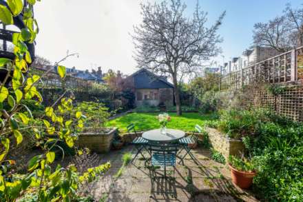 Addison Avenue, Holland Park, Image 21