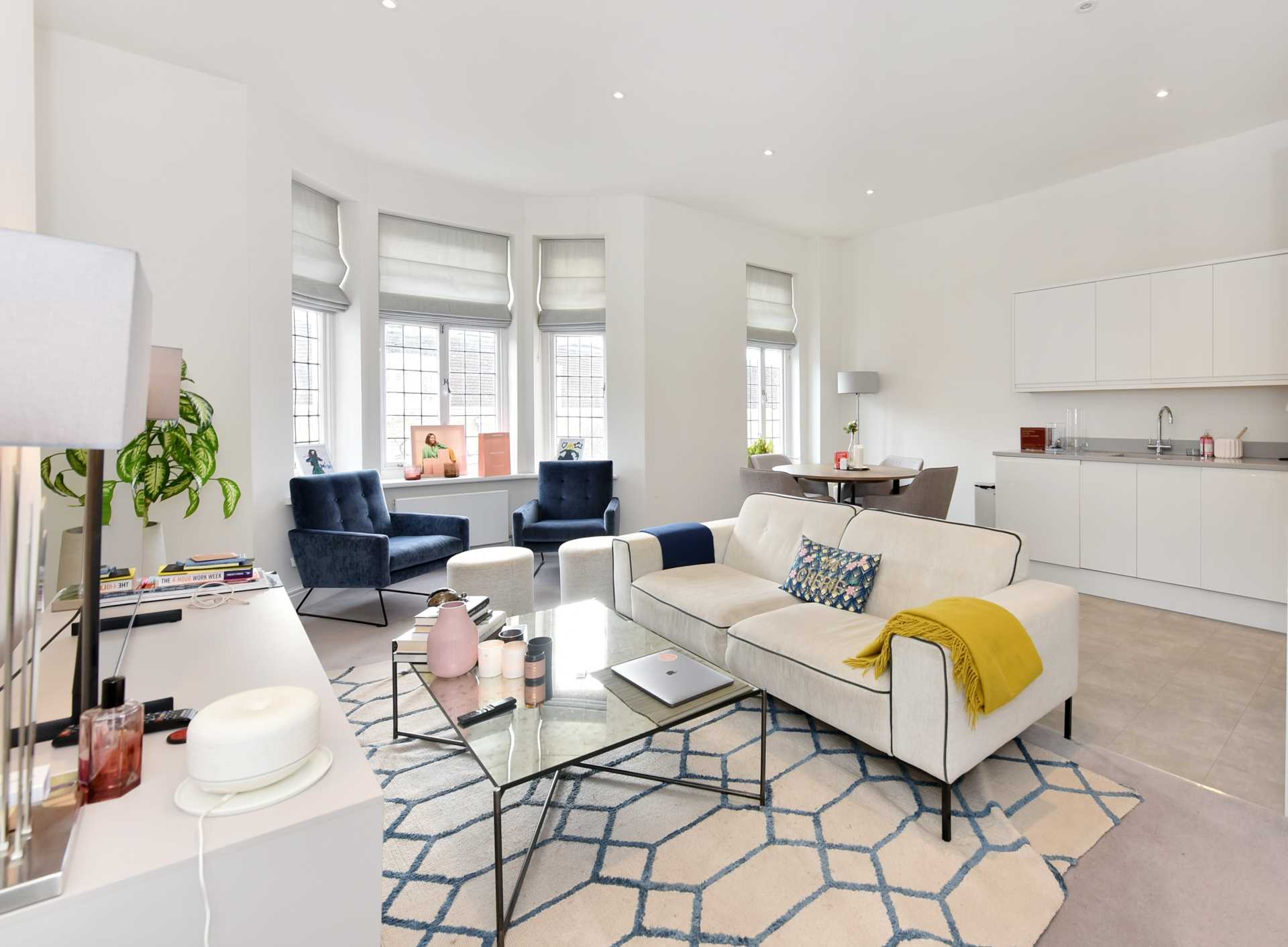 Holland Park Road, Kensington, Image 1