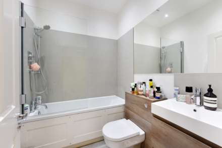Holland Park Road, Kensington, Image 10
