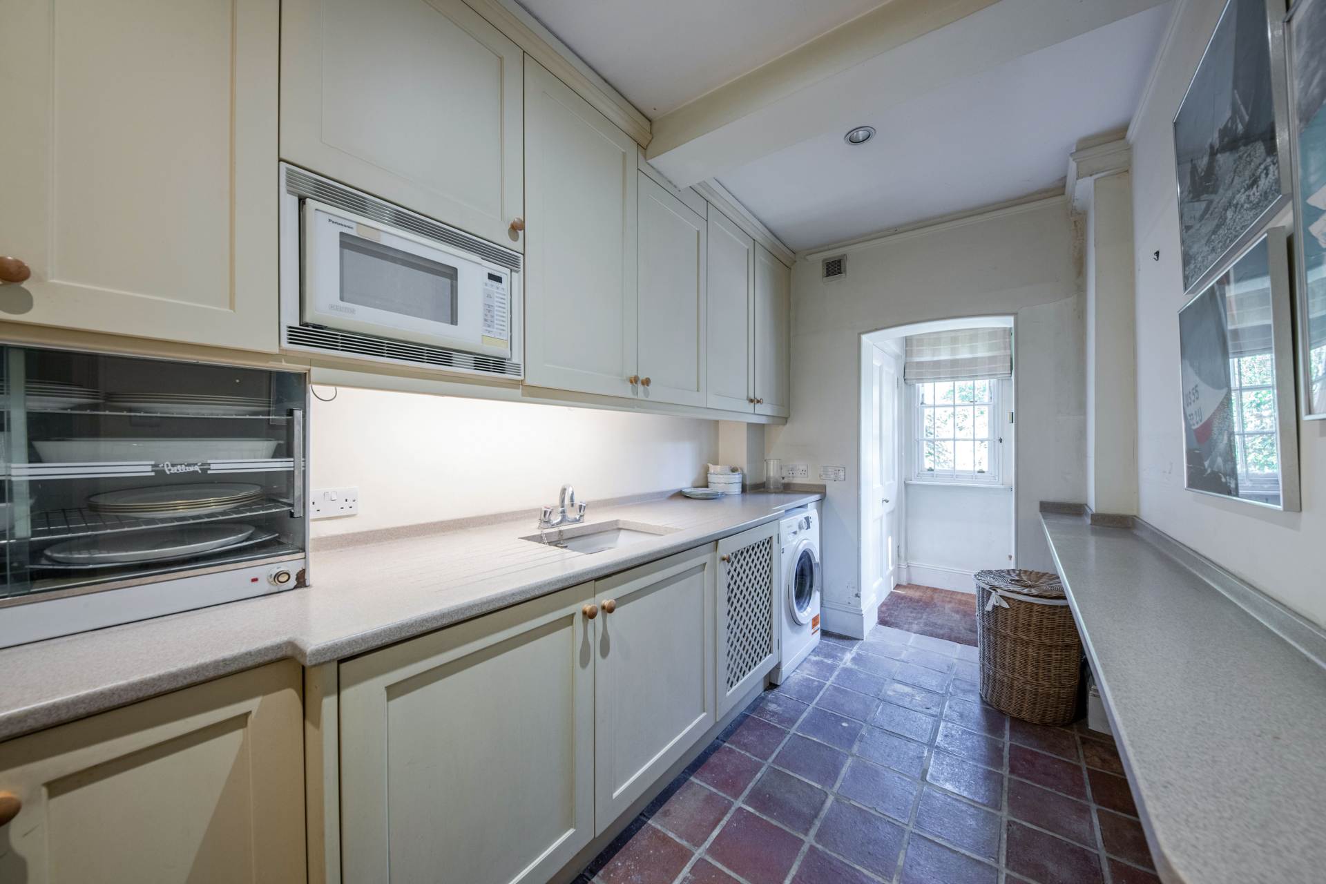 Addison Avenue, Holland Park, Image 15