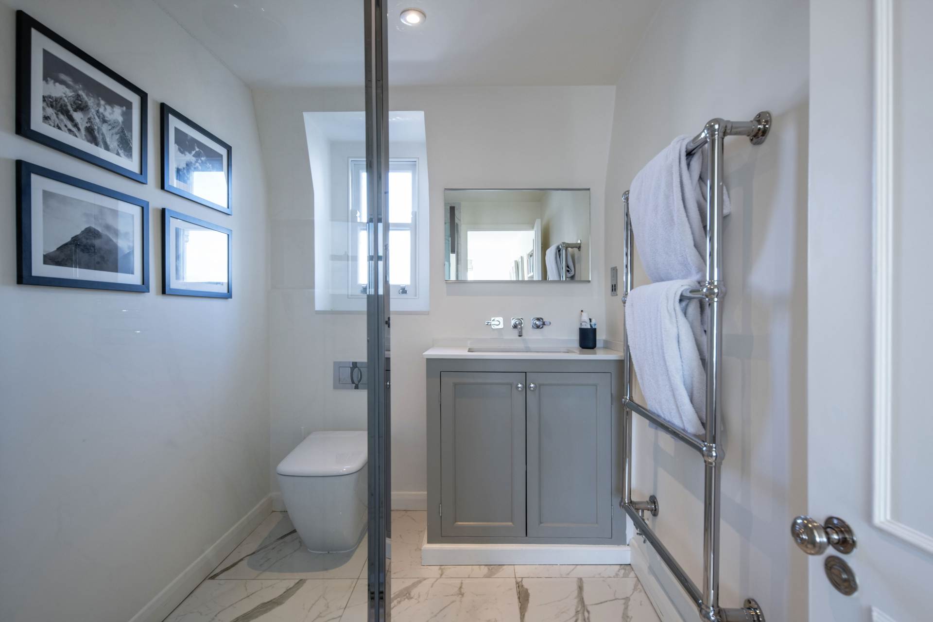 Royal Crescent, London, Image 9