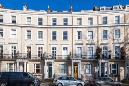 Royal Crescent, London, Image 3