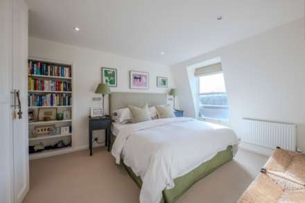 Royal Crescent, London, Image 5