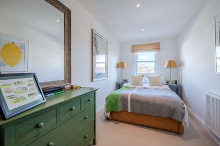 Royal Crescent, London, Image 6