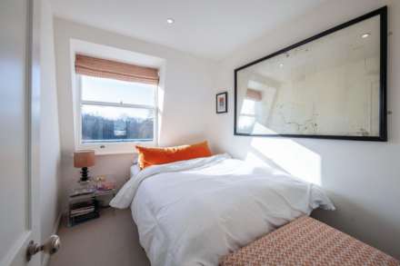 Royal Crescent, London, Image 7