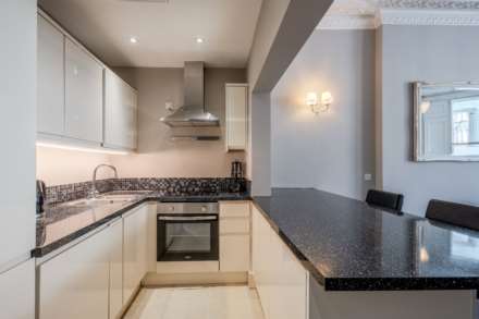Holland Road, London, Image 6