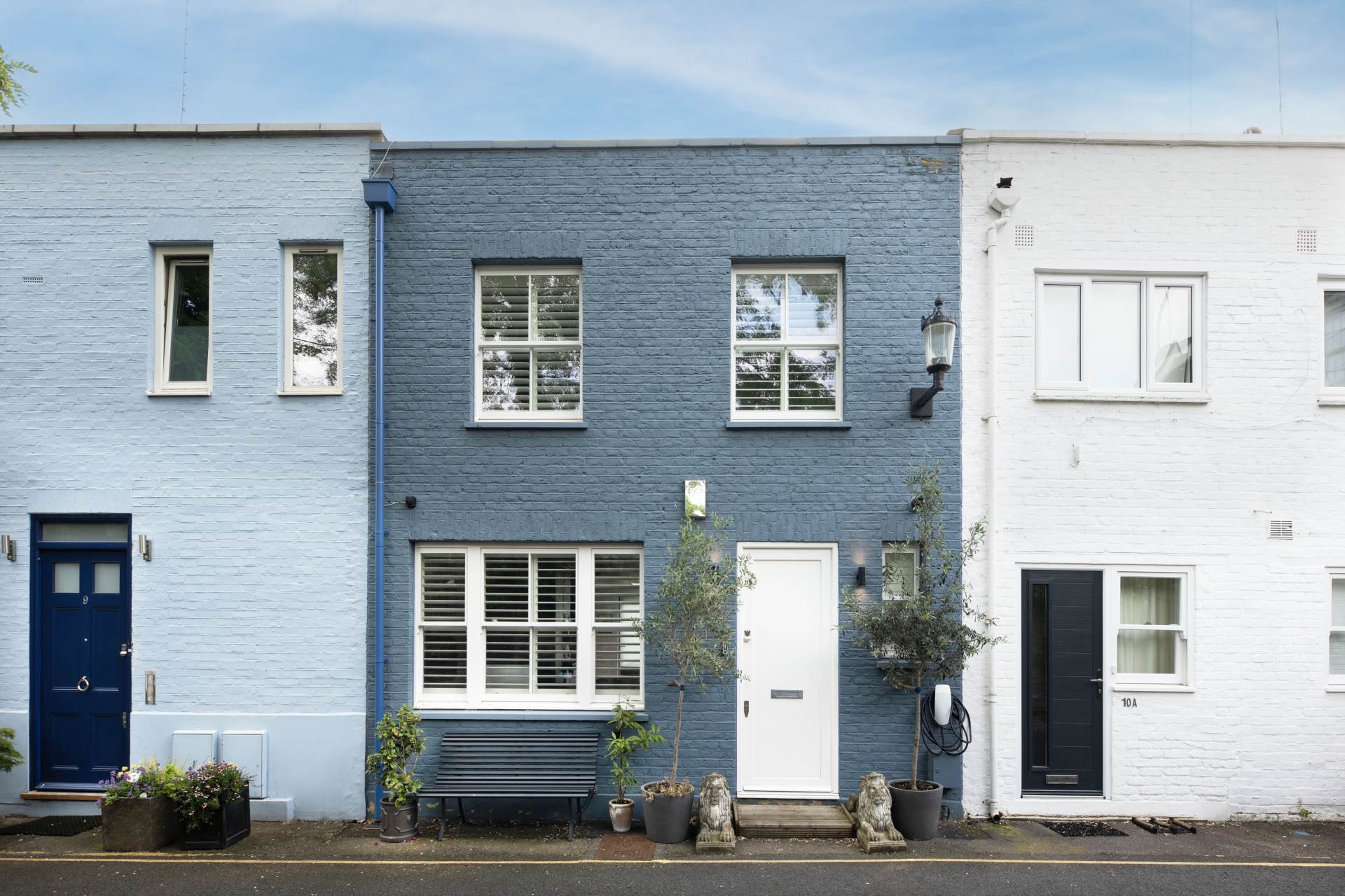 Queensdale Walk, London, Image 1