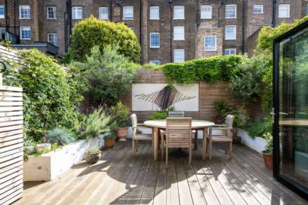 Queensdale Walk, London, Image 5