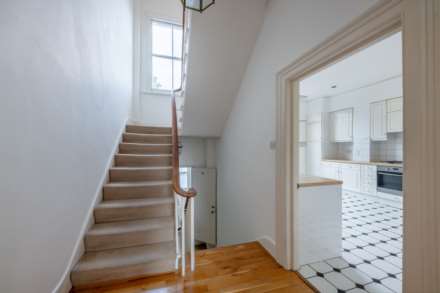 Upper Richmond Road, East Putney SW15, Image 6