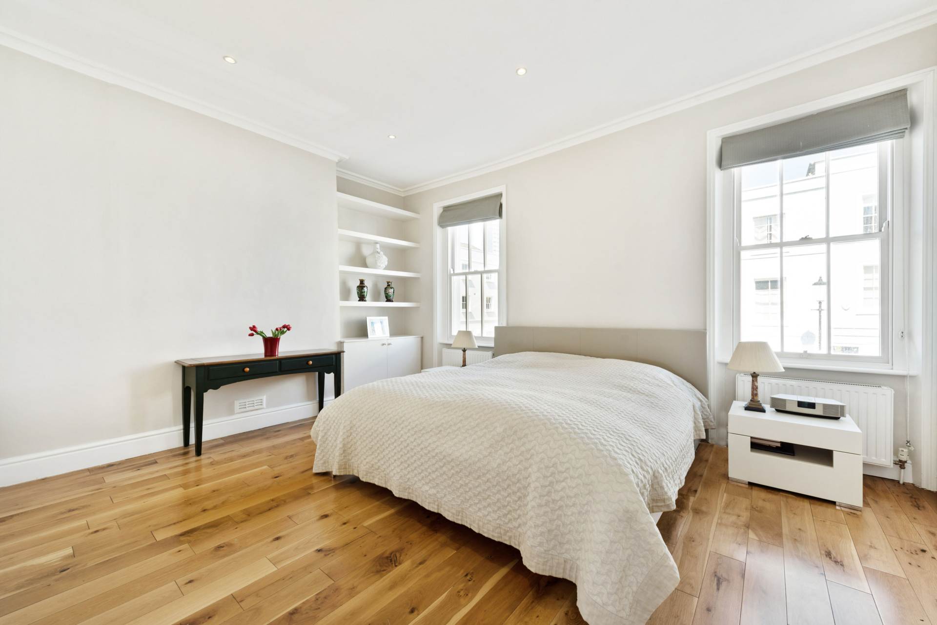 Queensdale Road, London, Image 11