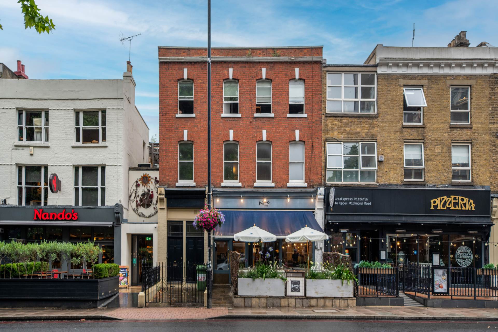 Upper Richmond Road, London, Image 1