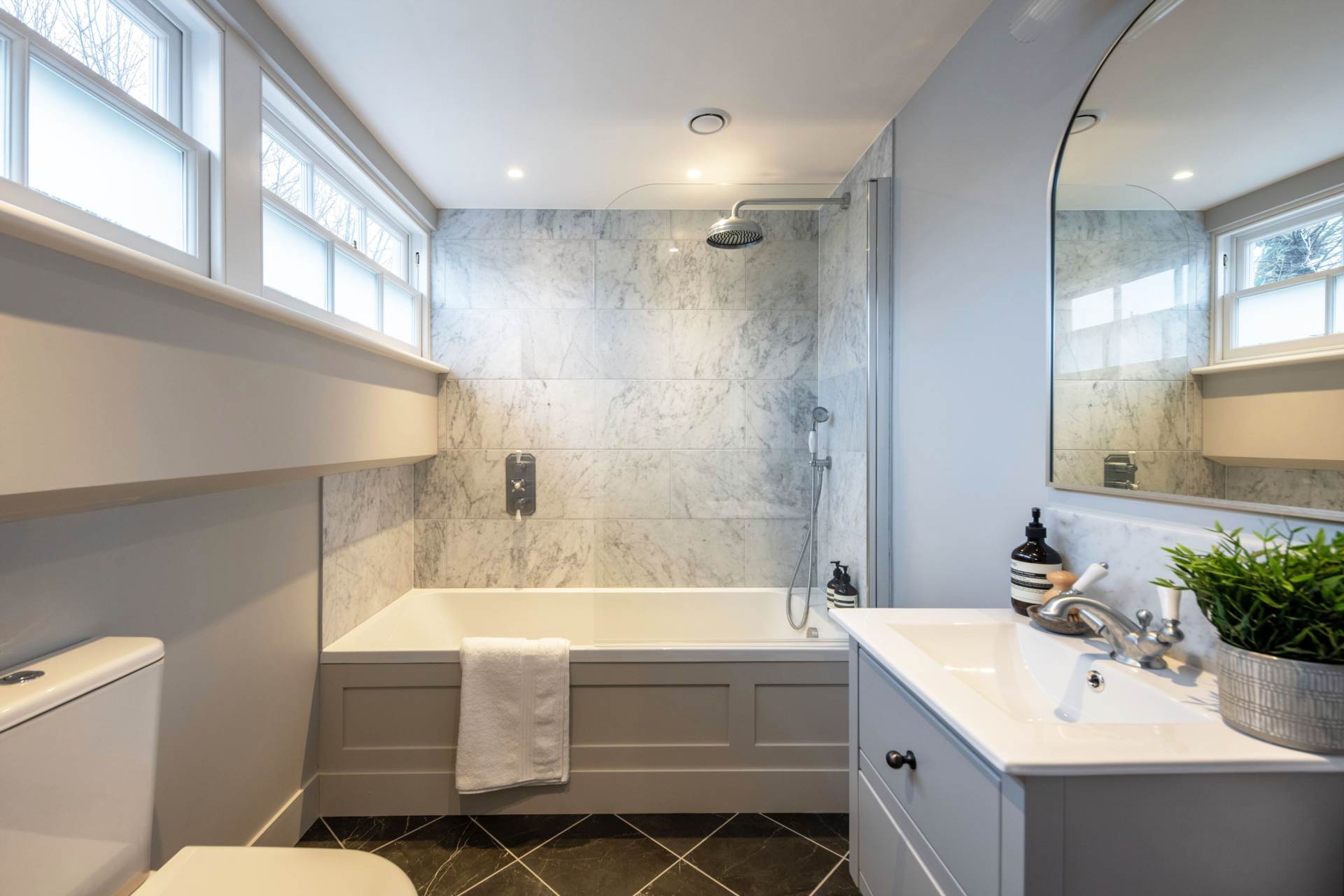 Addison Avenue, London, Image 23