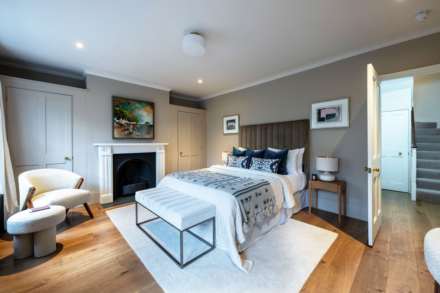 Addison Avenue, London, Image 18