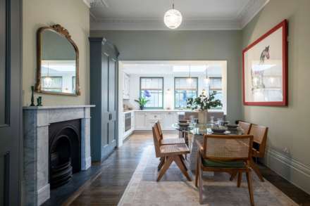 Addison Avenue, London, Image 7