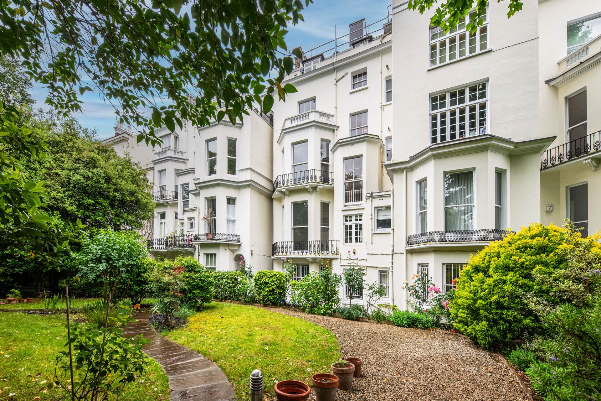 Holland Park, London, Image 7