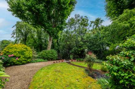 Holland Park, London, Image 9