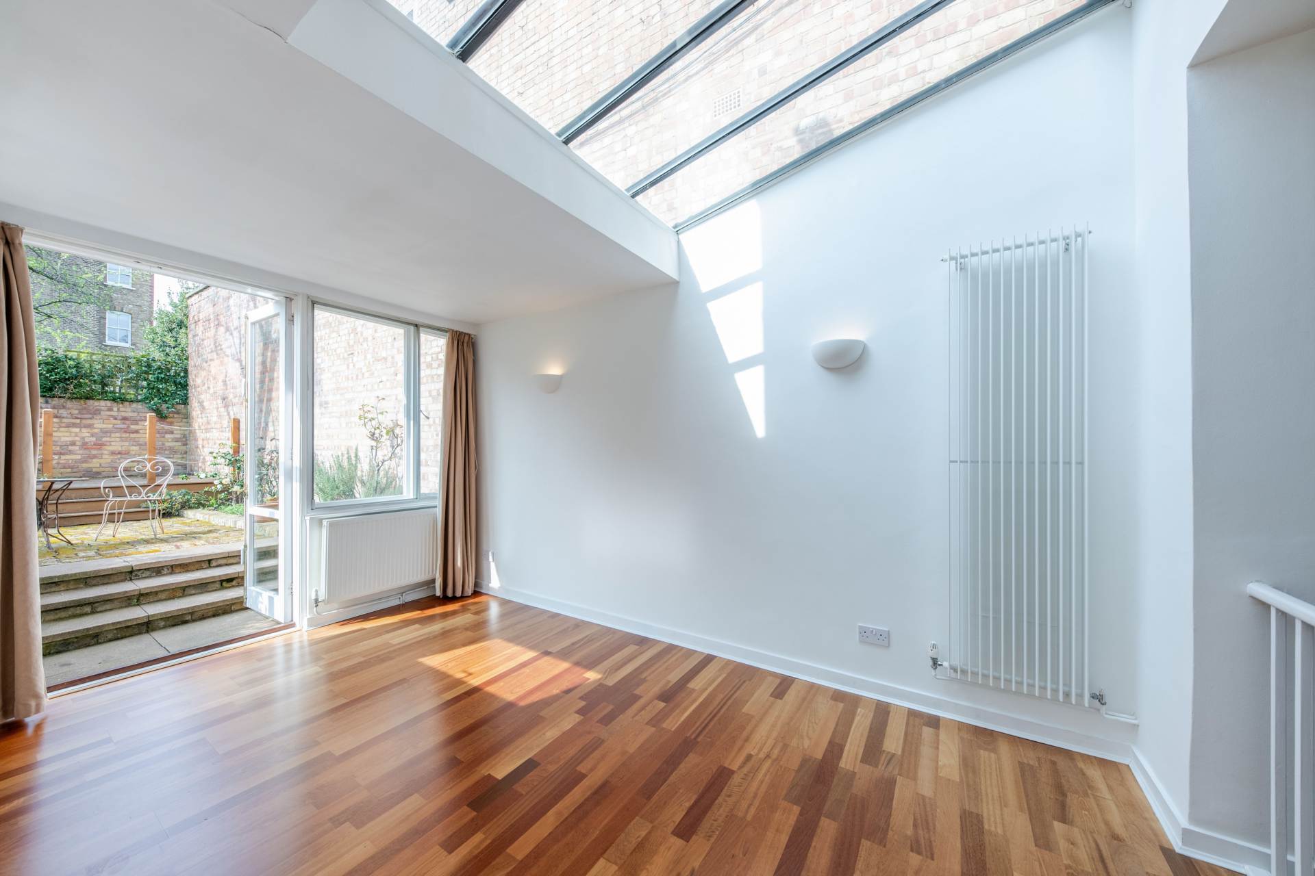 Queensdale Place, London, Image 4