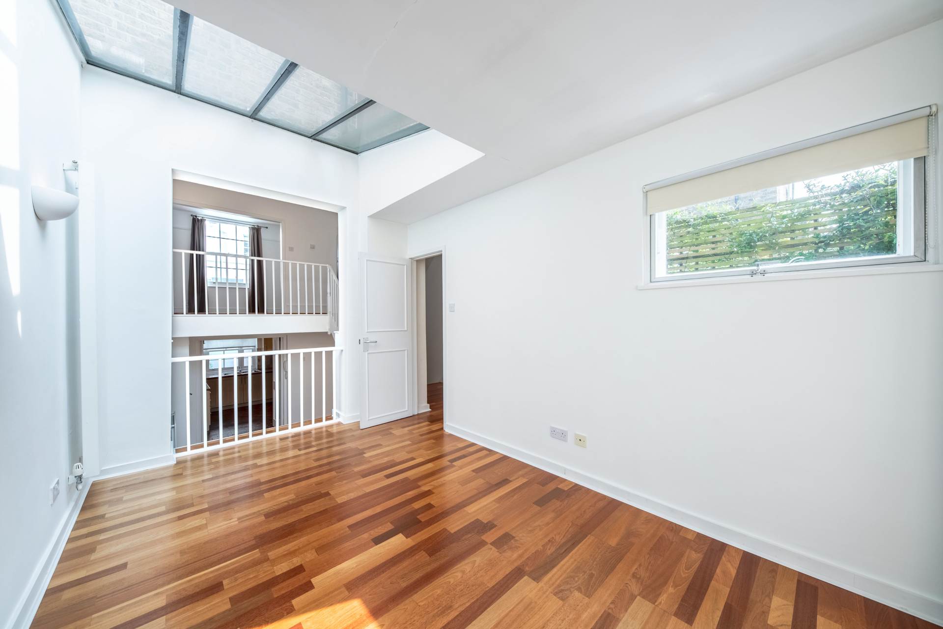 Queensdale Place, London, Image 5