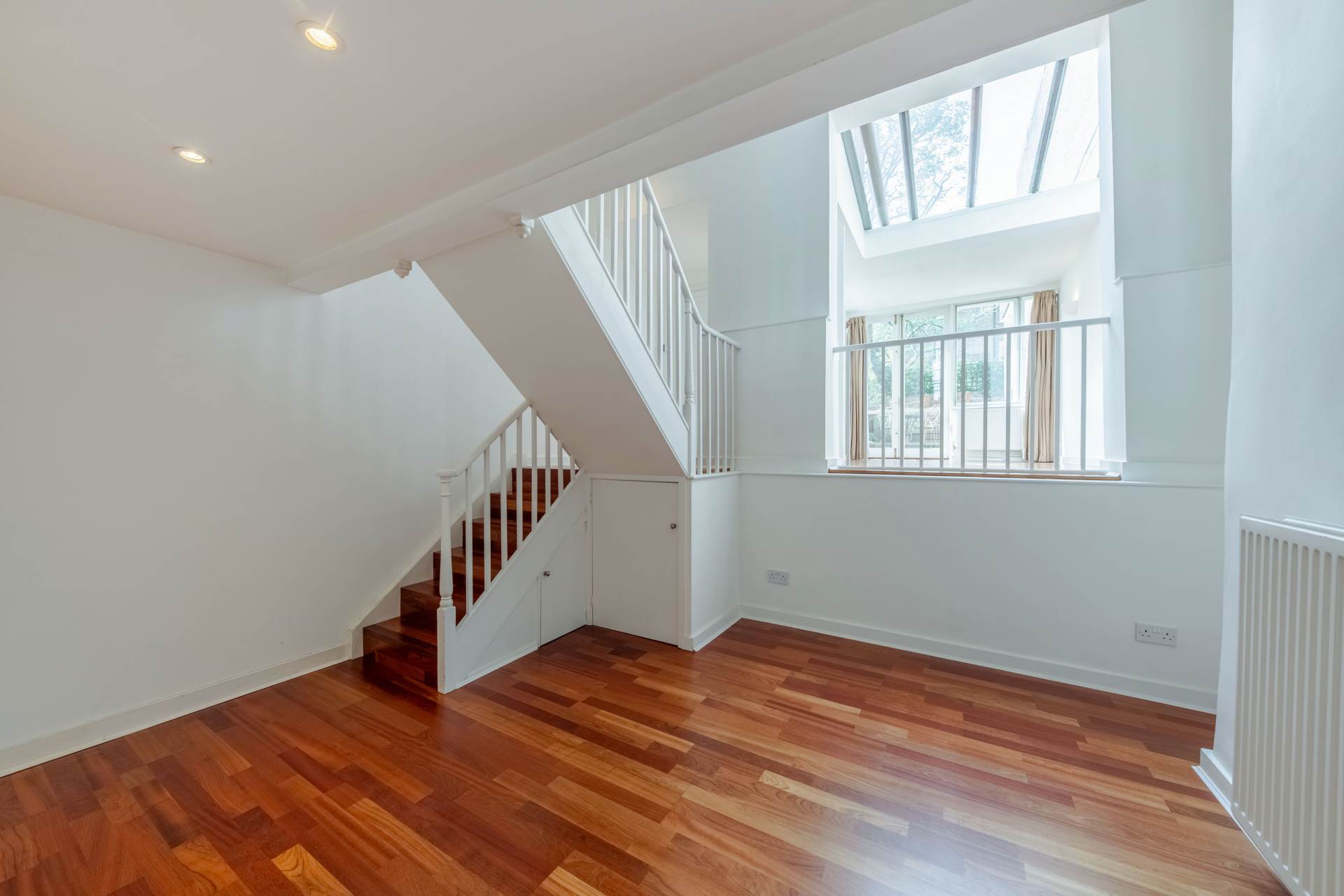 Queensdale Place, London, Image 6