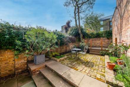 Queensdale Place, London, Image 15