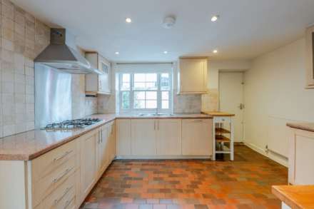 Queensdale Place, London, Image 8