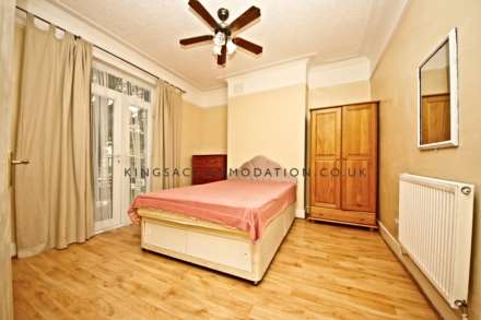 Queens Road, Peckham, Image 4