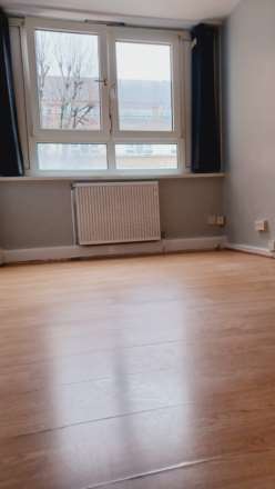 Spacious 5 bedroom split level maisonette, Image 4