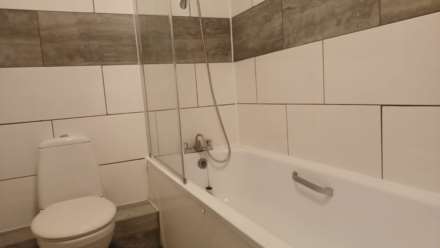 Spacious 5 bedroom split level maisonette, Image 5