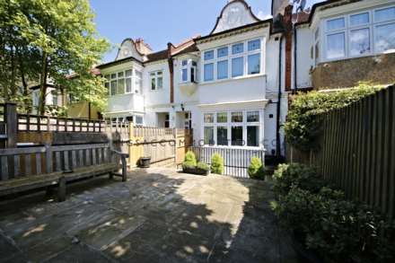 Ashurst Gardens, Tulse Hill