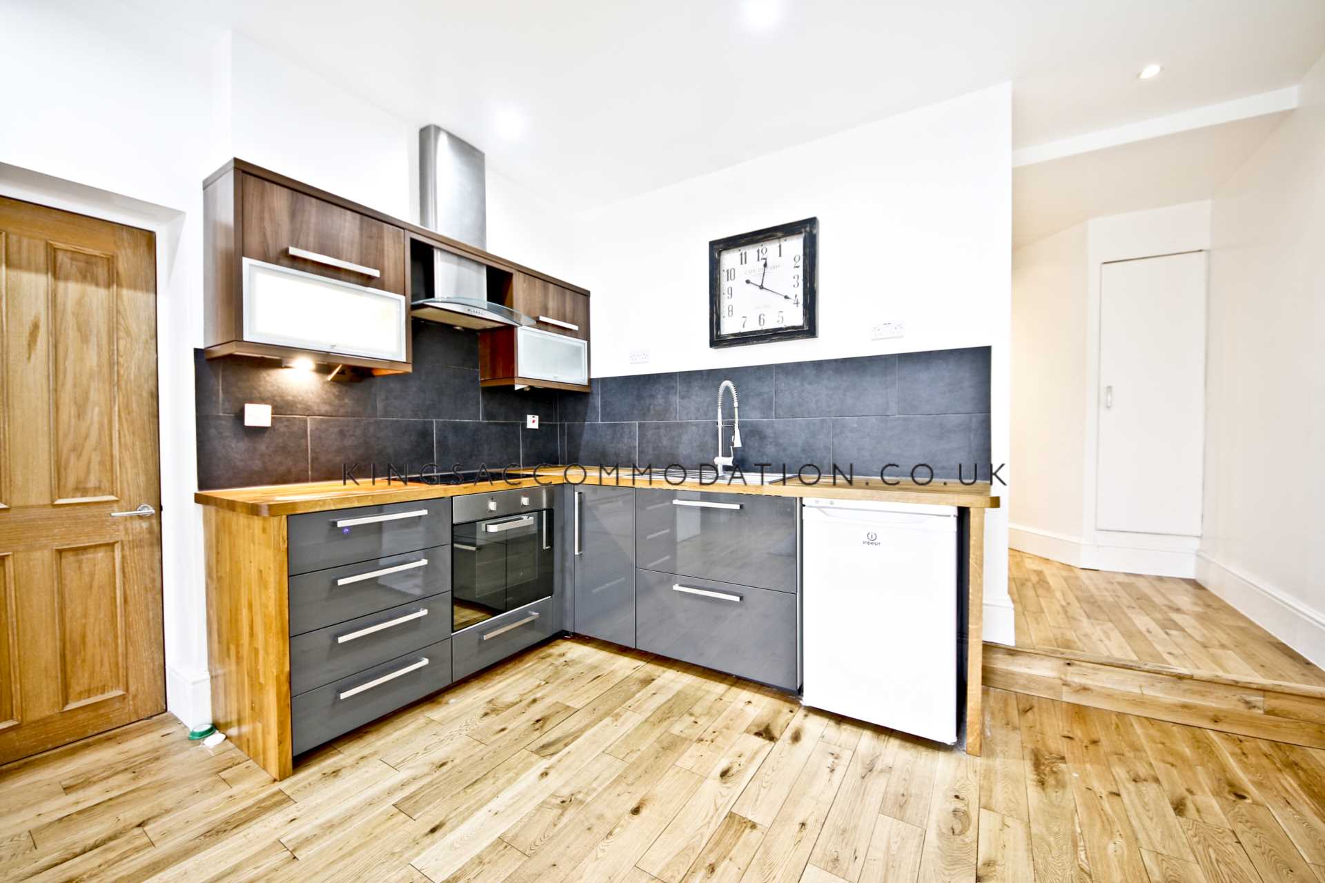 Ashurst Gardens, Brixton /Tulse Hill, Image 2